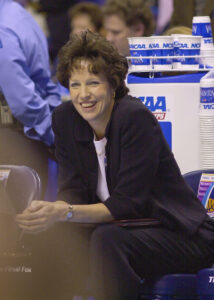 Lady Bears vs Purdue March 30, 2001. Lynette Robinson. John Wall/Missouri State